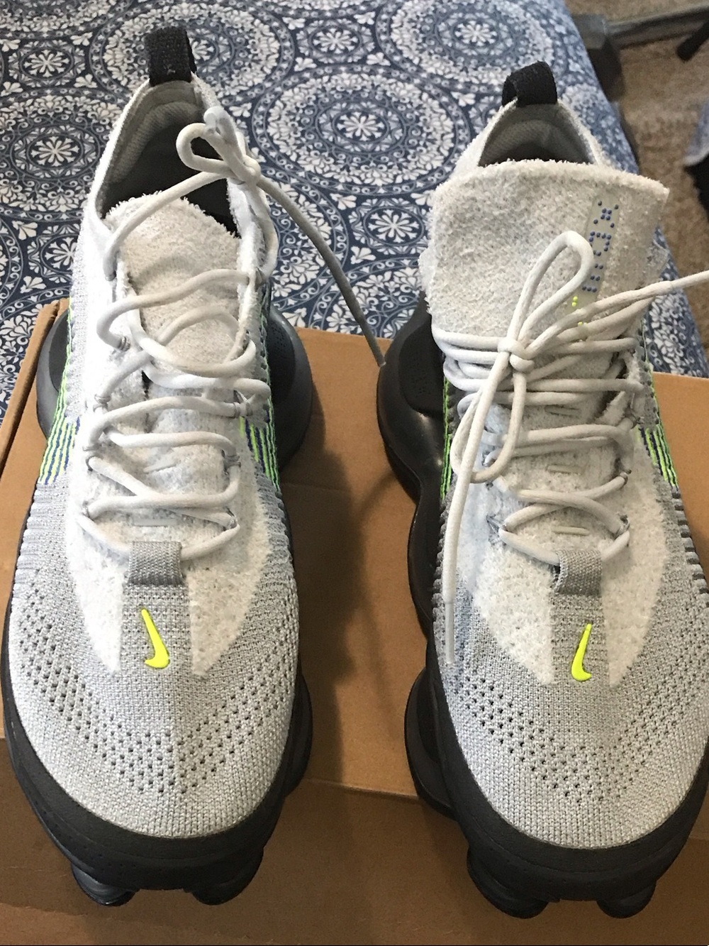 Nike Light Gray Knit Sneakers with Neon Yellow Swoosh